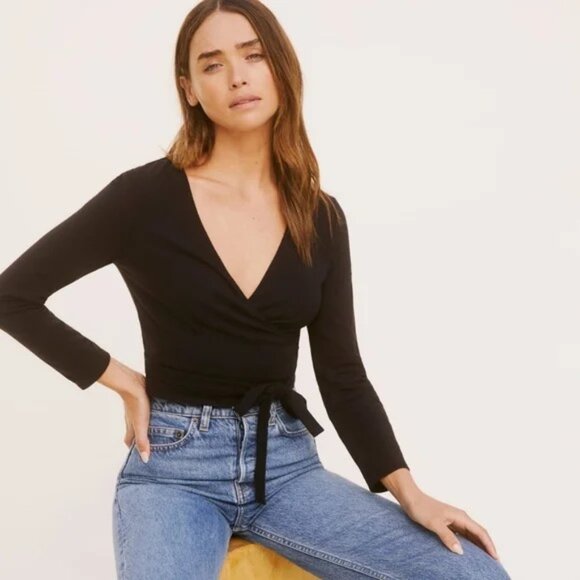 Reformation Tops - Reformation Black Catarina Wrap Slim Cropped Stretchy Top, Size S